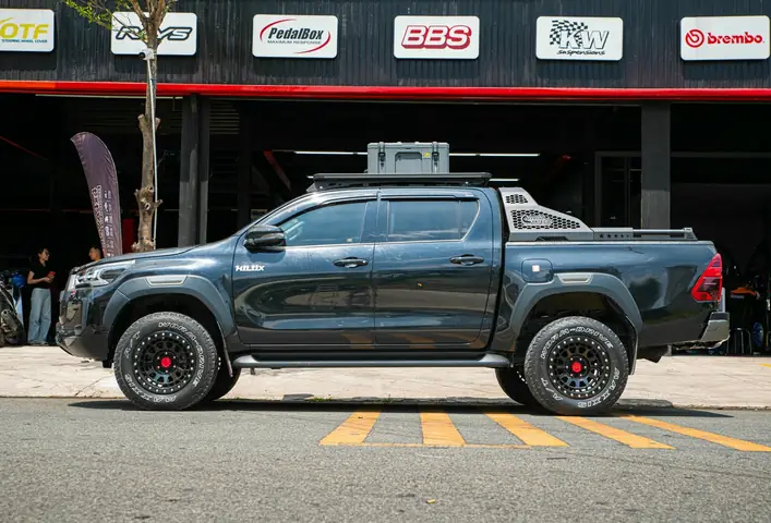 Độ Xe Toyota Hilux