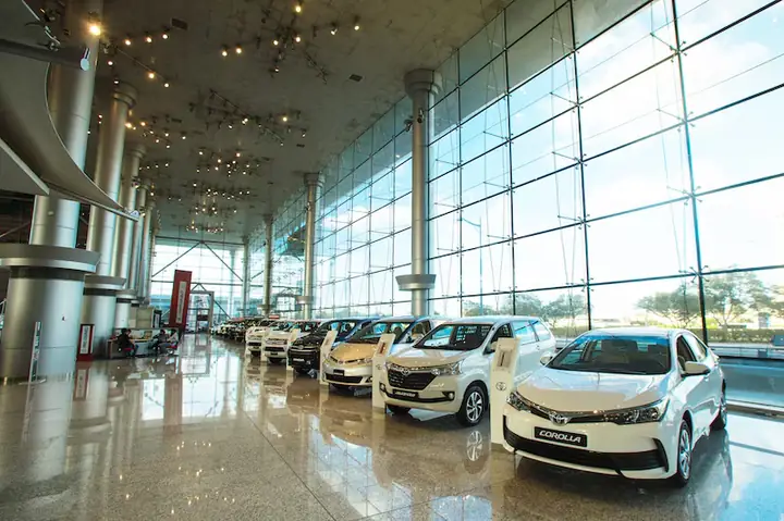 Dubai Toyota Showroom
