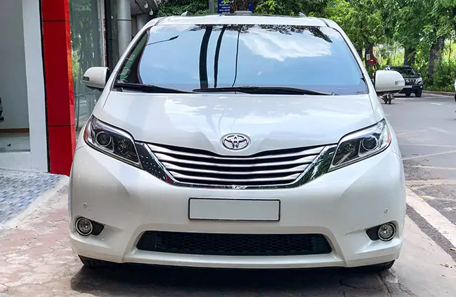 Giá Toyota Sienna 2016 Giá Toyota Sienna 2016