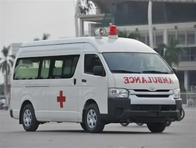 Giá Xe Cứu Thương Toyota Hiace