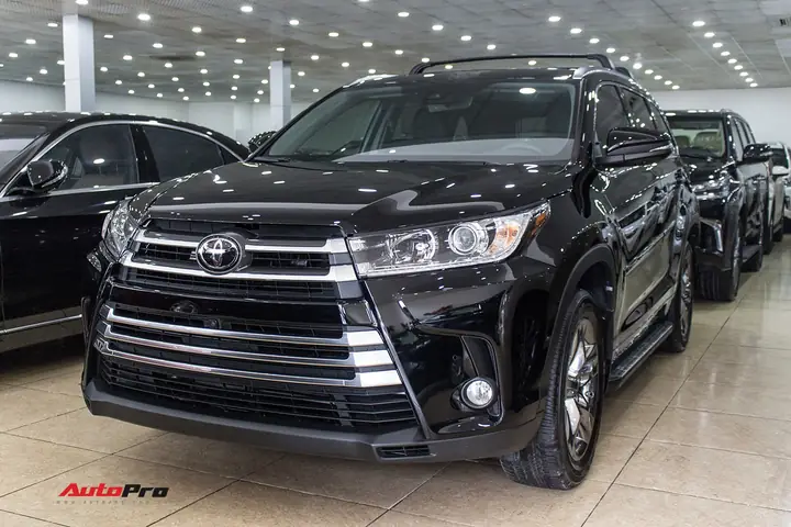 Giá Xe Ô Tô Toyota Highlander