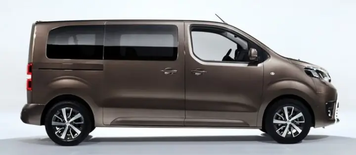 Giá Xe Toyota 9 Chỗ Proace