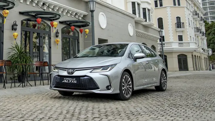 Giá Xe Toyota Altis Mới Nhất