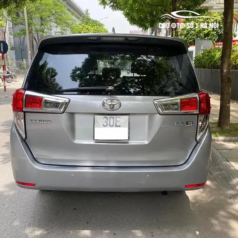 Giá Xe Toyota Innova 2018 Cũ