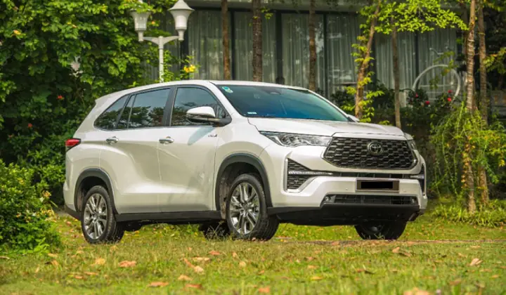 Giá Xe Toyota Innova 7 Chỗ