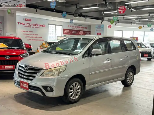 Gia Xe Toyota Innova G 2014