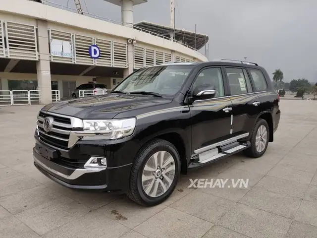 Giá Xe Toyota Land Cruiser 2019 Giá Xe Toyota Land Cruiser 2019