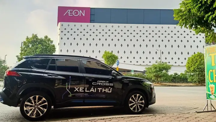 Lái Thử Xe Toyota Wigo