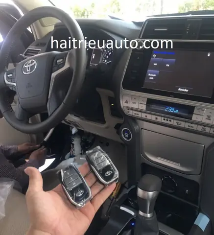 Lắp Startstop Smartkey Xe Toyota