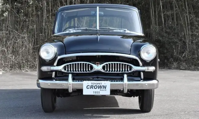 Lịch Sử Dòng Toyota Crow