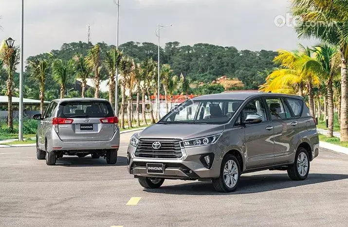 Loại Xe Toyota Innova E Loại Xe Toyota Innova E