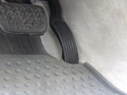 Lỗi Chân Ga Xe Toyota