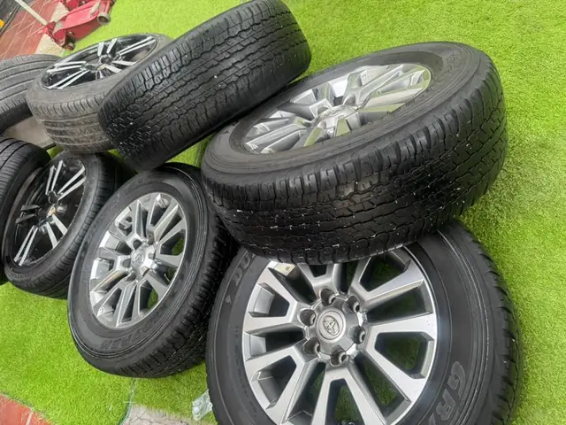 Mâm 18 Inch Toyota Landcruiser