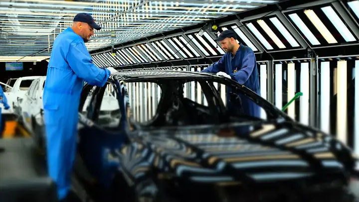 Manufacturing Image With Workers Toyota