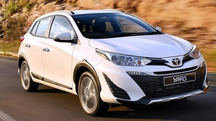 Mau Xe Toyota Yaris 2019