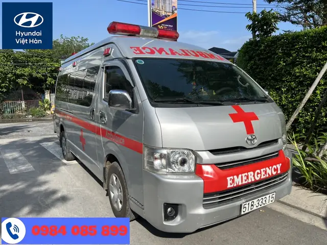 Mua Xe Cứu Thương Toyota Cũ