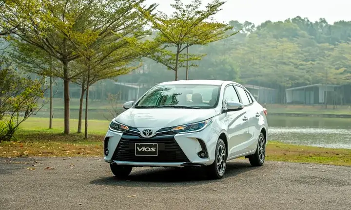 Mua Xe Toyota Cũ Chính Hãng