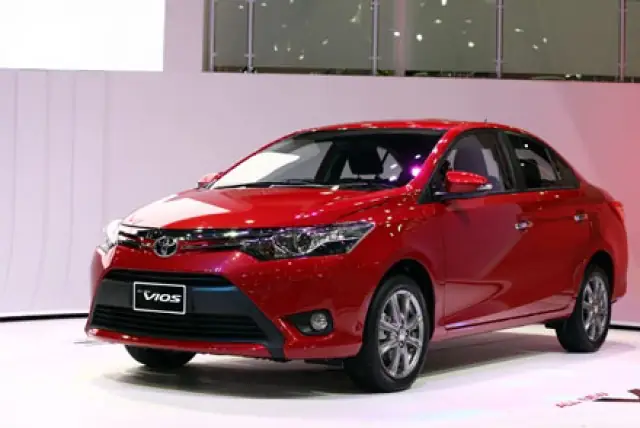 Mua Xe Toyota Vios 2013