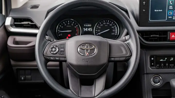 Nội Thất Toyota Avanza