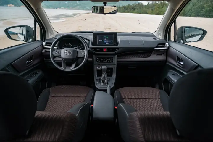 Nội Thất Toyota Avanza