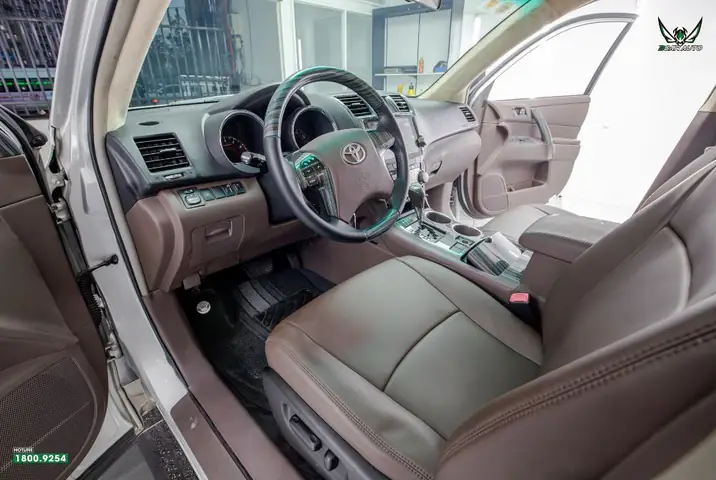 Noi That Toyota Highlander 2011 Noi That Toyota Highlander 2011
