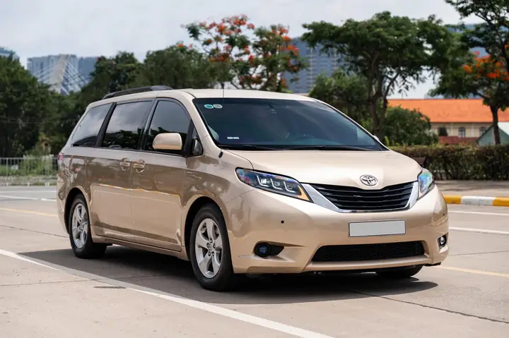 Nội Thất Toyota Sienna 2012 Nội Thất Toyota Sienna 2012