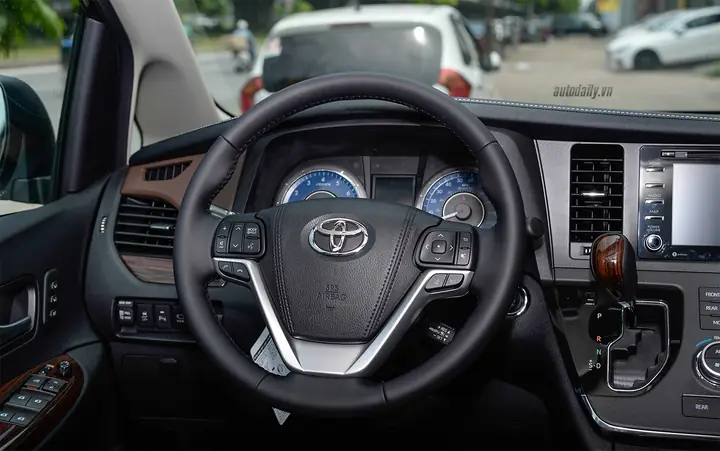 Nội Thất Toyota Sienna 2019