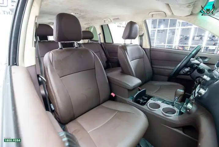 Nội Thất Xe Toyota Highlander