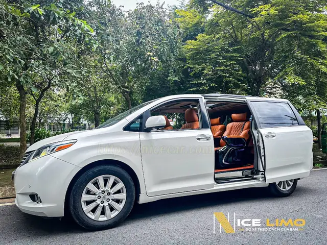 Noi Thatv Toyota Sienna 2018