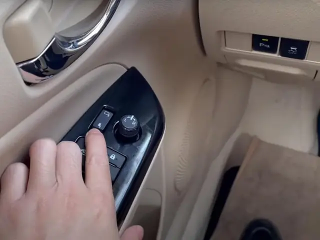 Nút Dự Phòng Toyota Vios Nút Dự Phòng Toyota Vios