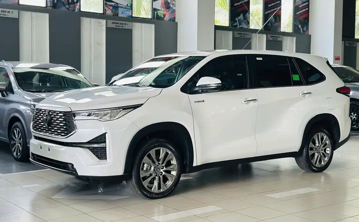 O To Toyota Giam Gia