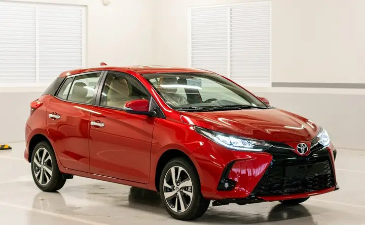 Ô Tô Toyota Yaris