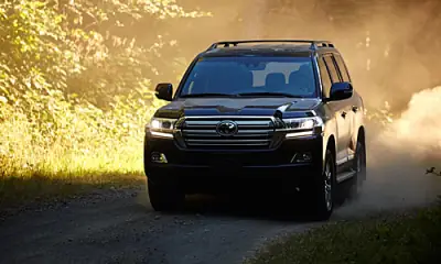 Oto Toyota Land Cruiser 2019