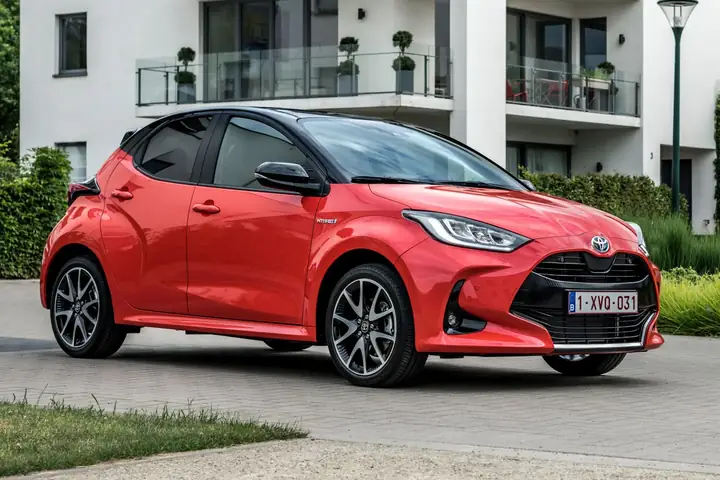 Prix Toyota Yaris Hybride