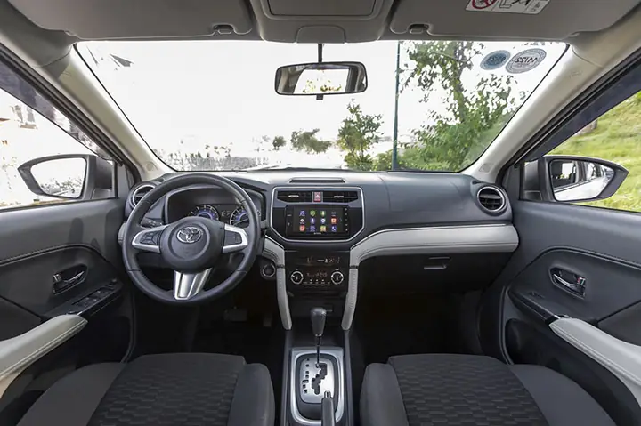 Review Xe Toyota Rush