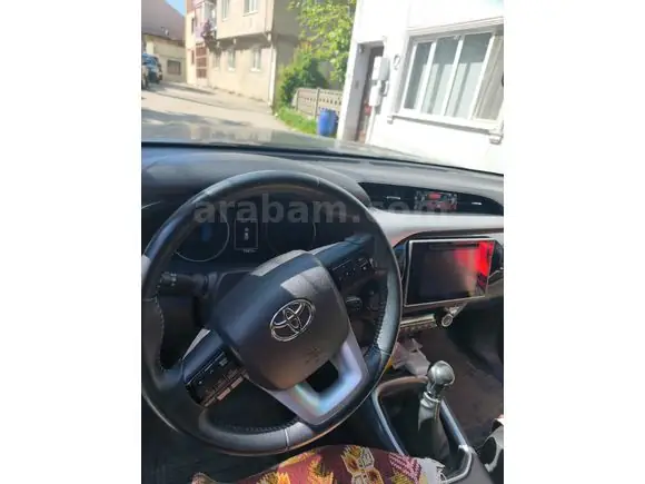 Satılık Toyota Hilux 2017 Model