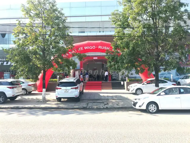 Showroom Toyota Nha Trang