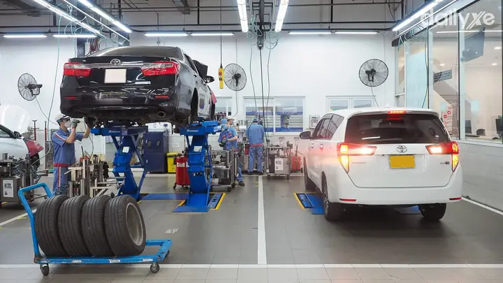 Sơn Toyota Phú Mỹ Hưng