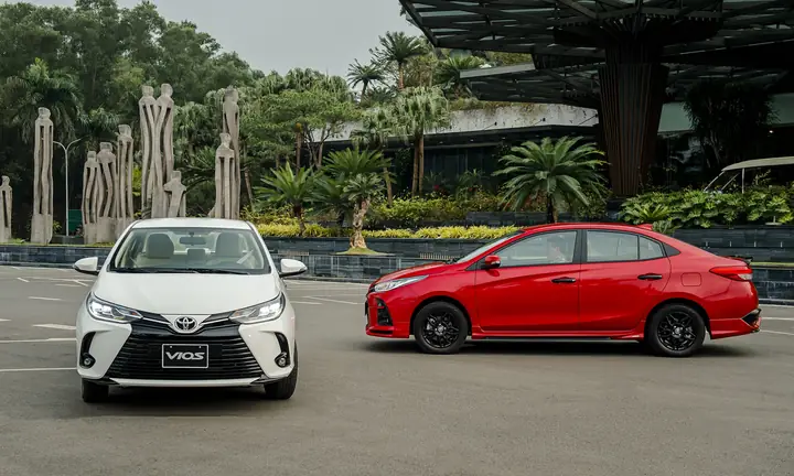 Suzuki Ciaz Và Toyota Vios Suzuki Ciaz Và Toyota Vios