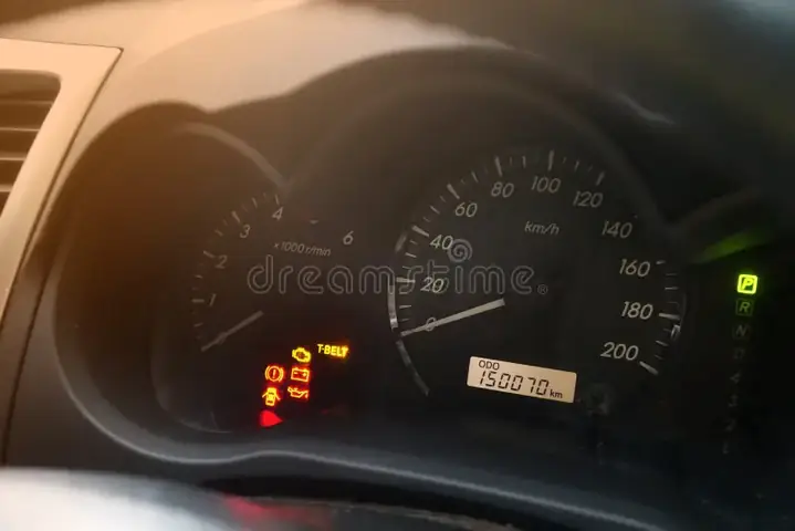 T Belt Light Toyota Hilux