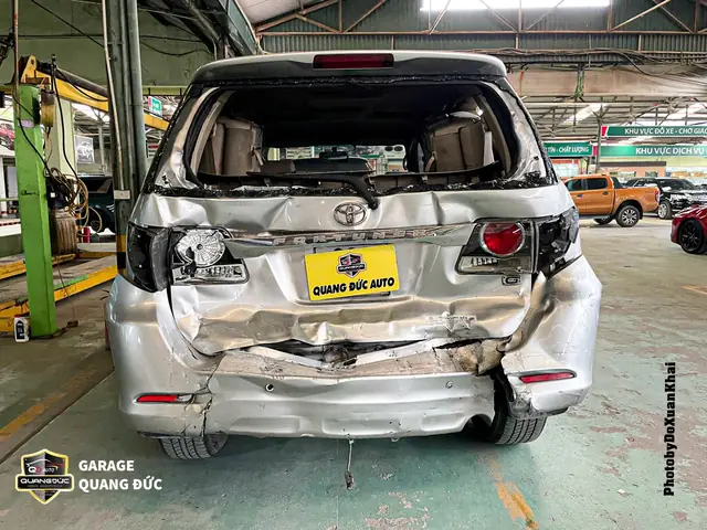 Tai Nạn Xe Toyota Fortuner Tai Nạn Xe Toyota Fortuner