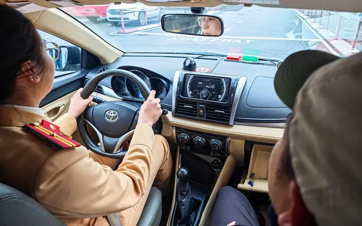 Tho Moi Test Drive Toyota