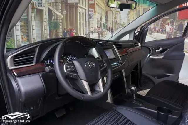 Thông Số Toyota Innova 2017