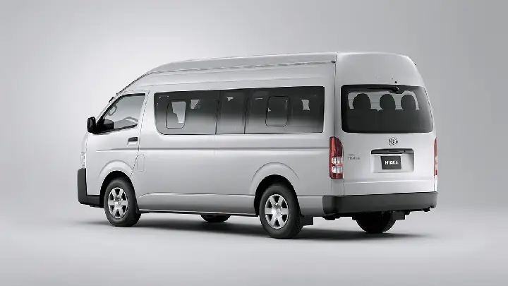 Toyota 16 Chỗ 2018