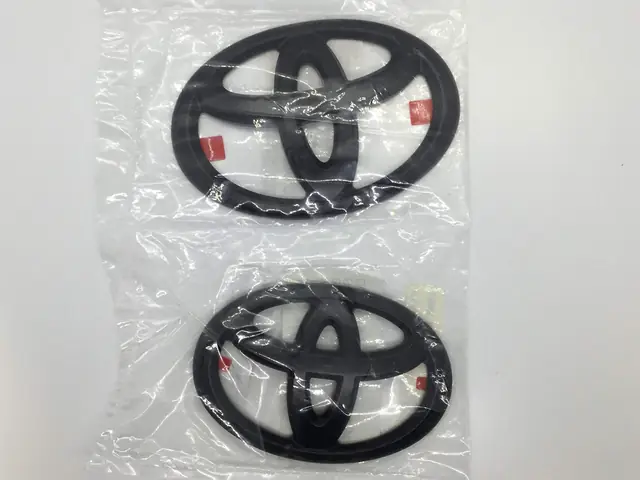 Toyota 4runner Blackout Emblem Overlays