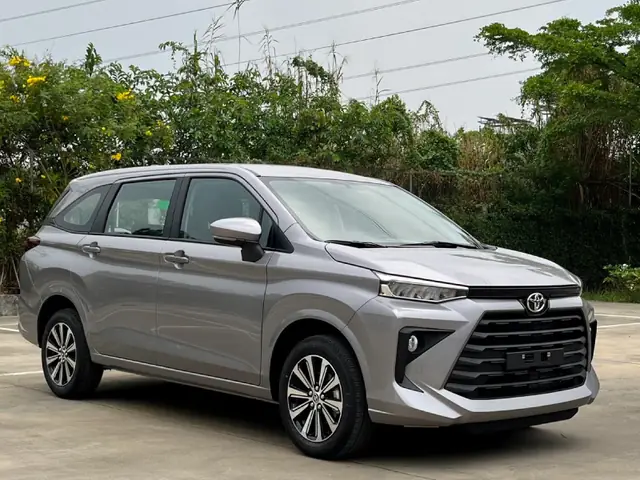 Toyota 7 Chỗ 2020