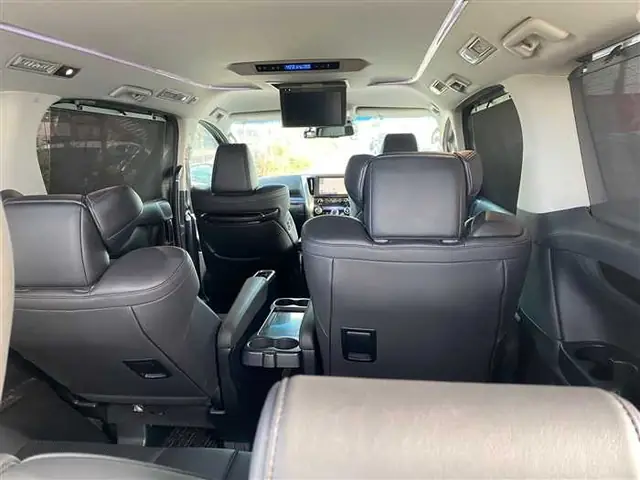 Toyota Alphard Left Hand Drive