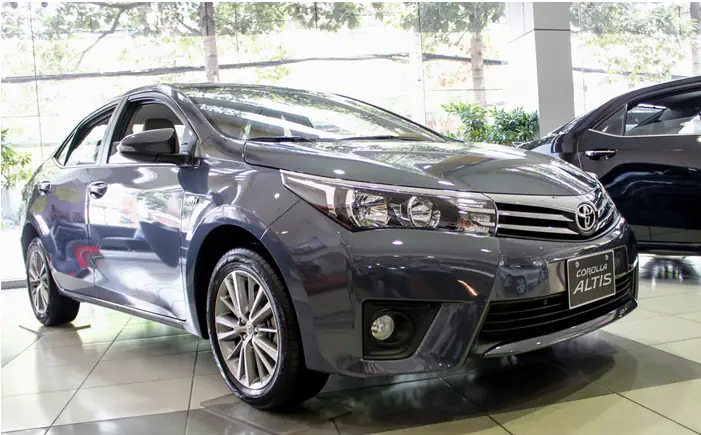 Toyota Altis 2018 Giá Bao Nhiêu