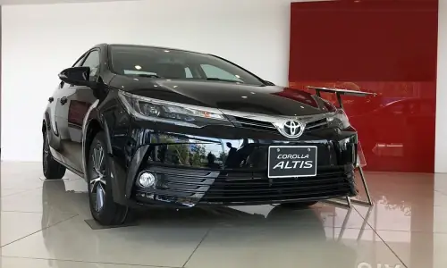 Toyota Altis 2018 Giá Bao Nhiêu