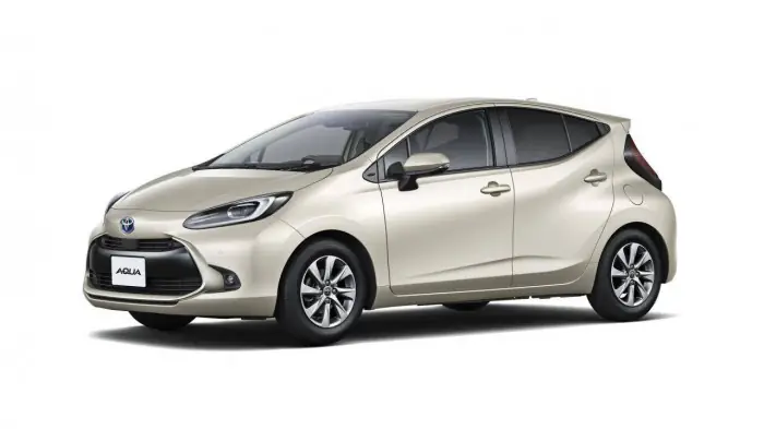 Toyota Aqua Gia Bao Nhieu